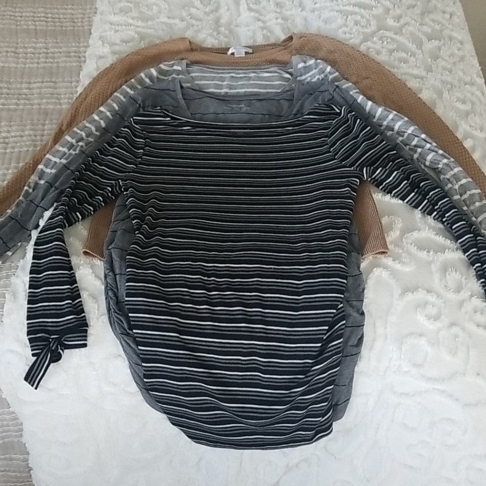 Lot of 4 Motherhood Maternity Long sleeve Tees
